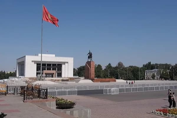 Bişkek'te Nerede Kalınır? 2026 Konaklama Rehberi