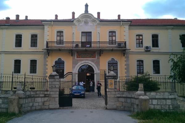 Manastır (Bitola): Atatürk'ün Okuduğu Şehir ve Heraklea Mozaikleri