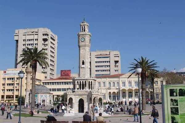 İzmir Seyahat Bütçesi: Ege Kültürü ve Sahil Kasabaları