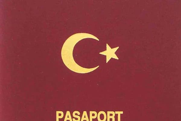 Türk Pasaportuyla Avrupa'da Uzun Süre Nasıl Kalınır? 90+90+90 Rehberi