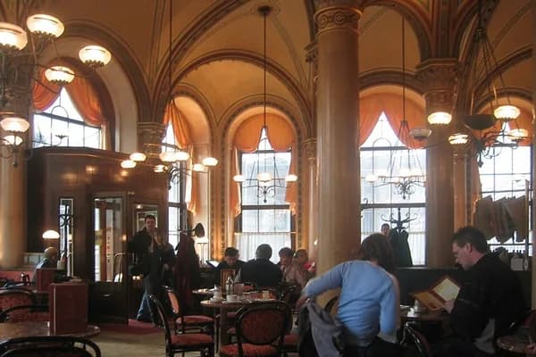 Viyana: Kahve Kültürü, Müze Köşeleri ve Yavaşlamak
